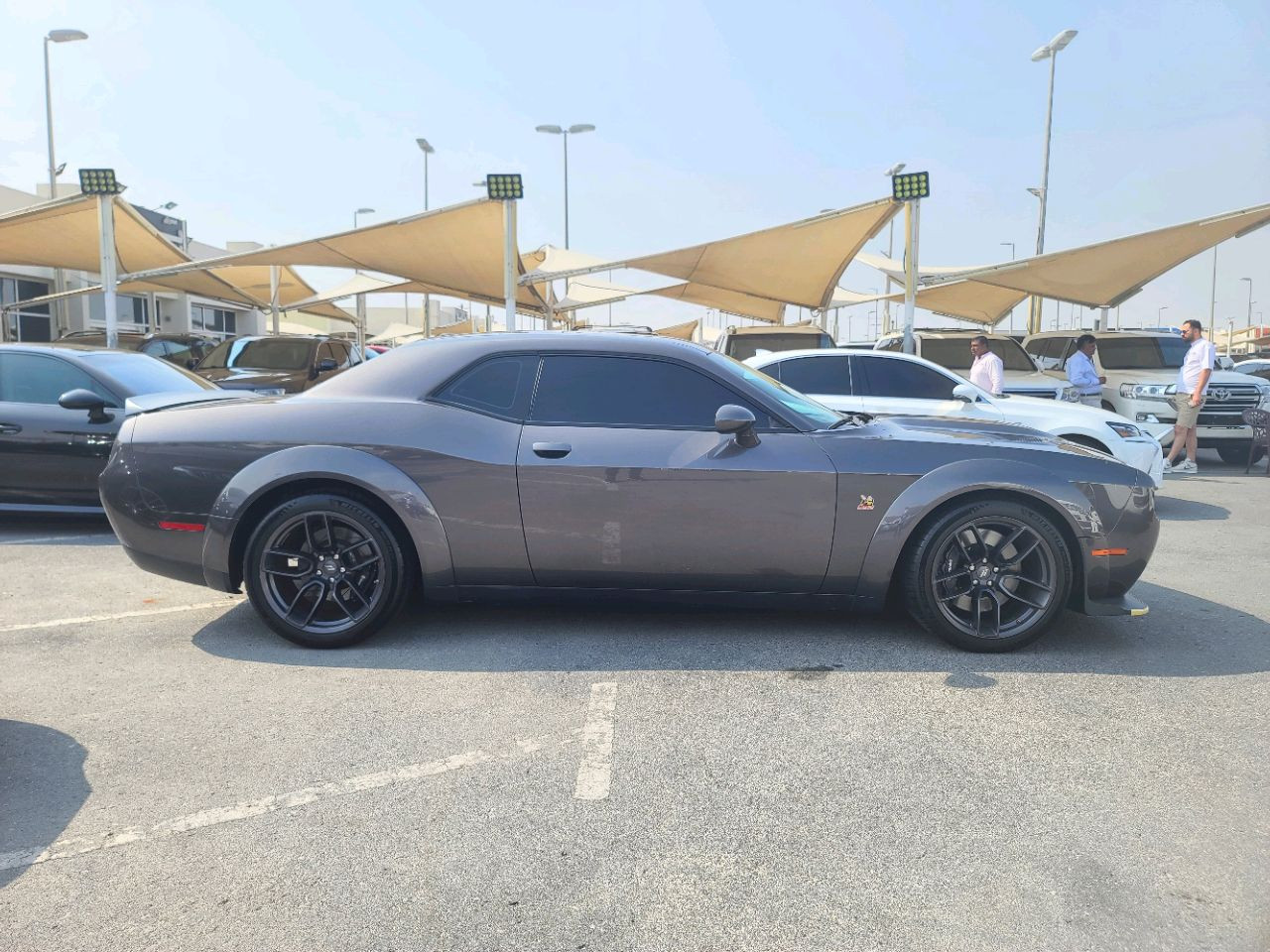 Dodge Challenger - Image 9