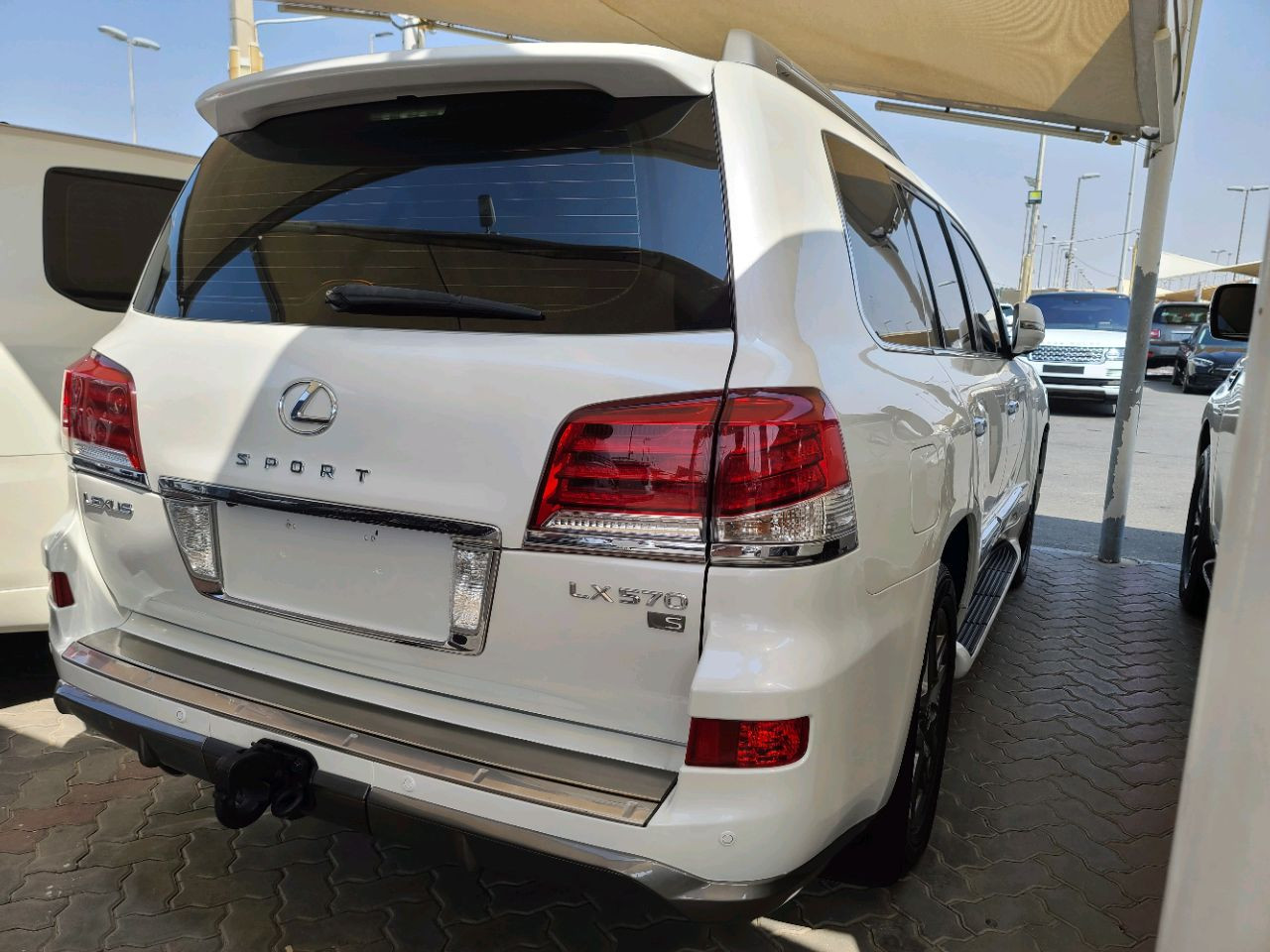Lexus LX-Series - Image 9