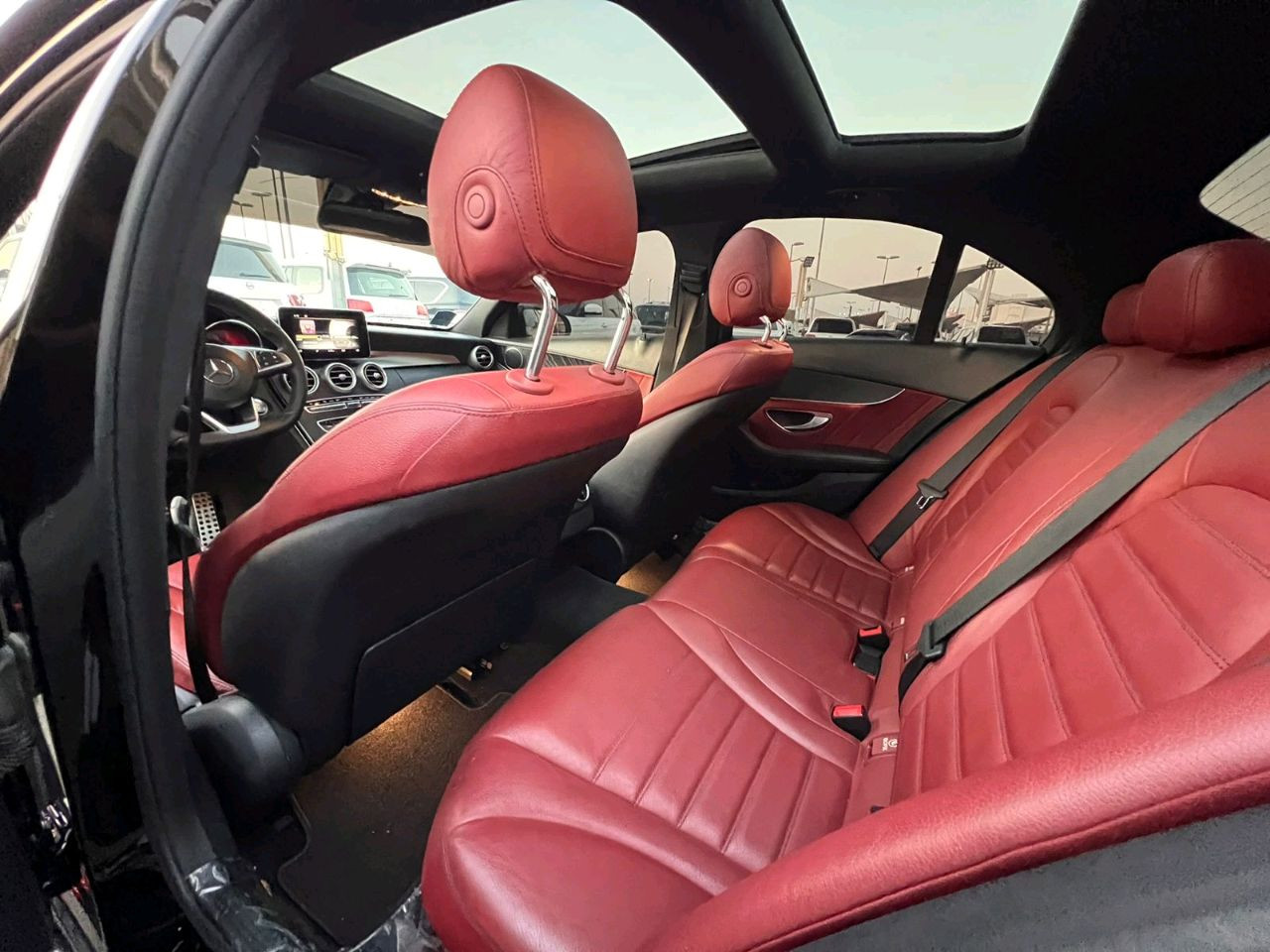 Mercedes Benz C-Class - Image 7