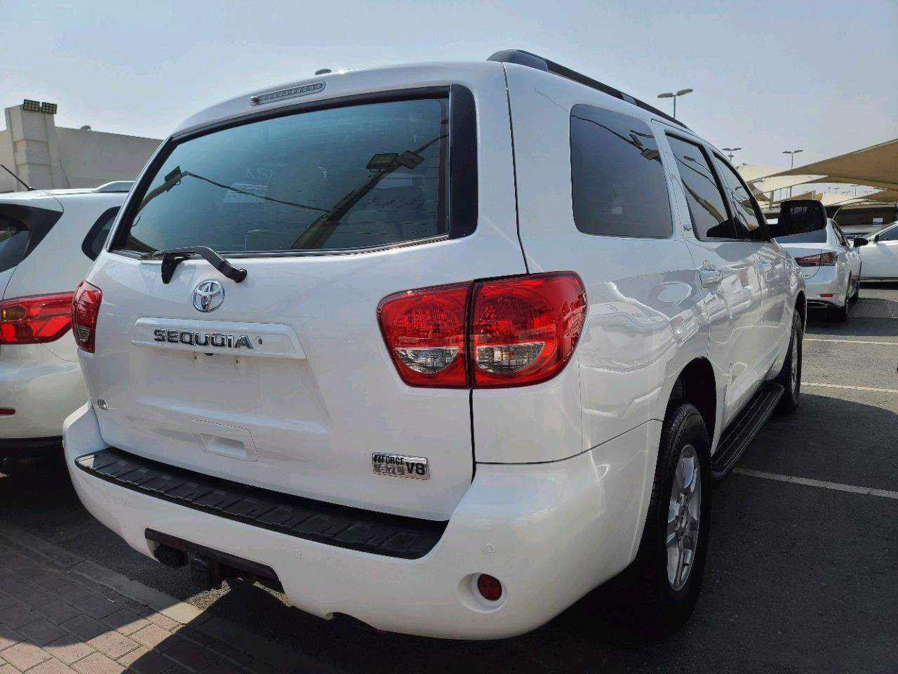 Toyota Sequoia - Image 7