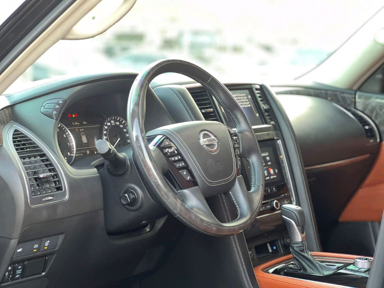 Nissan Patrol - Image 4