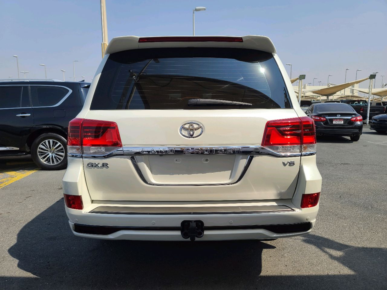 Toyota Land Cruiser - Image 11