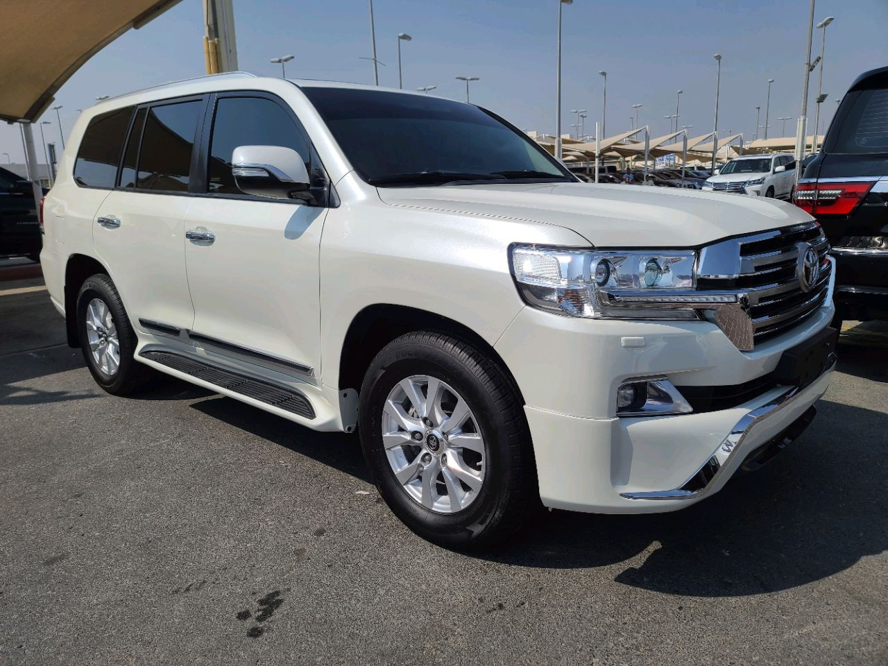 Toyota Land Cruiser - Image 4