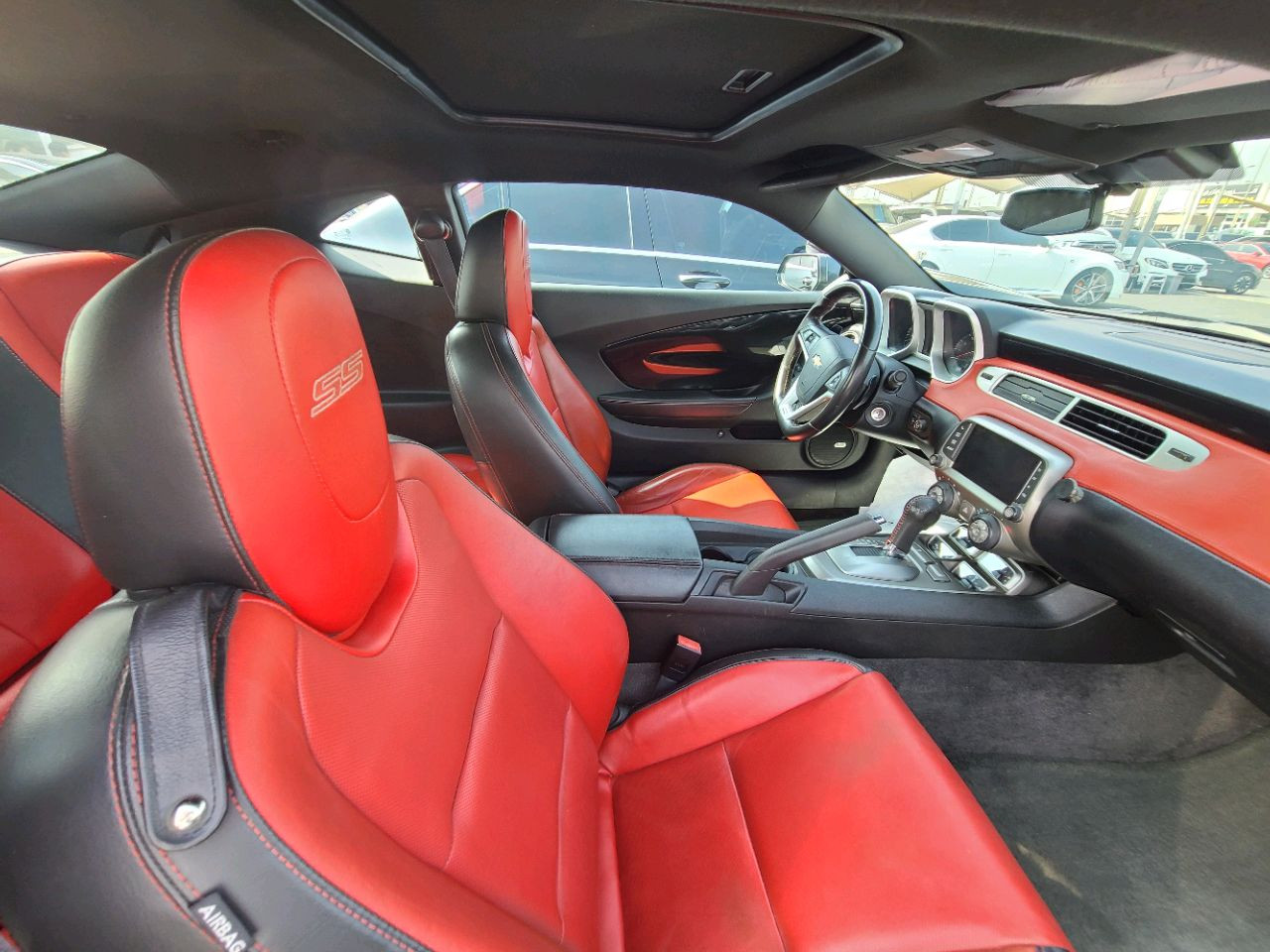 Chevrolet Camaro - Image 9