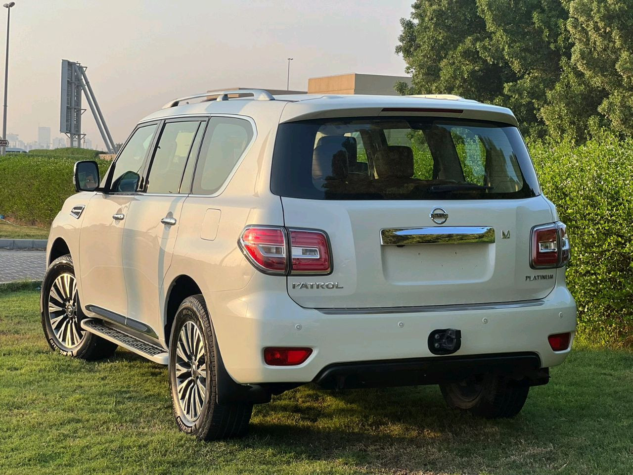 Nissan Patrol - Image 9