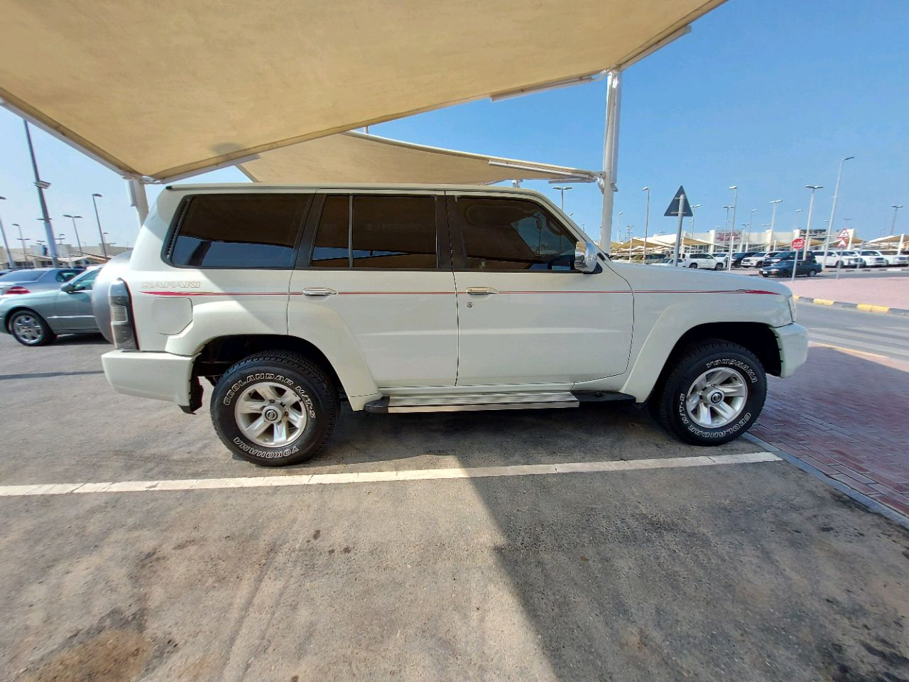 Nissan Patrol - Image 5