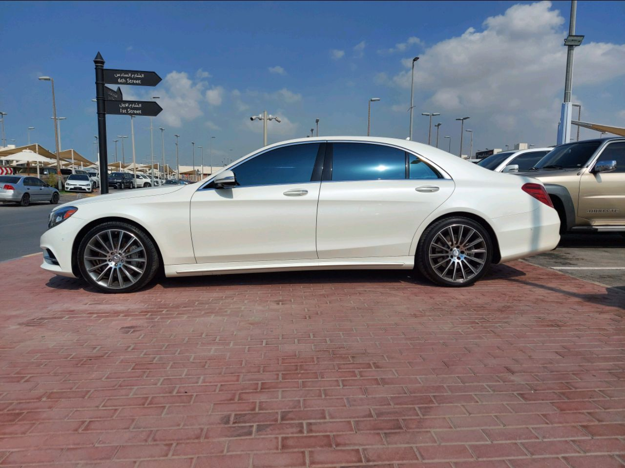 Mercedes Benz S-Class - Image 5