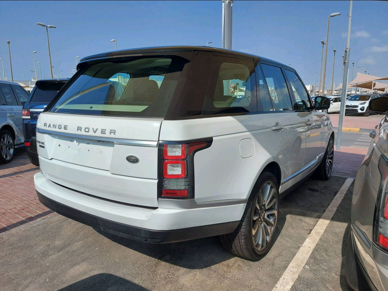 Range Rover Vogue - Image 4