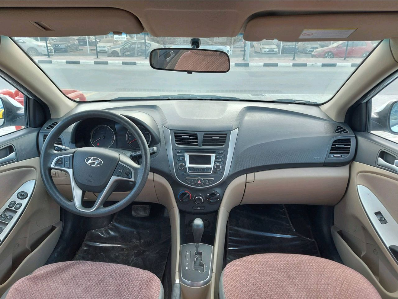 Hyundai Accent - Image 3