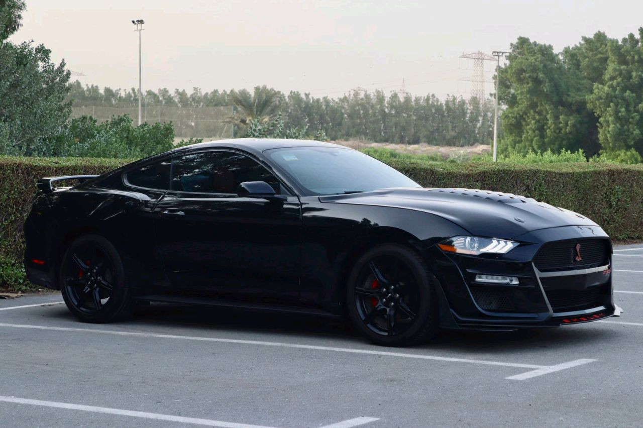 Ford Mustang - Image 12