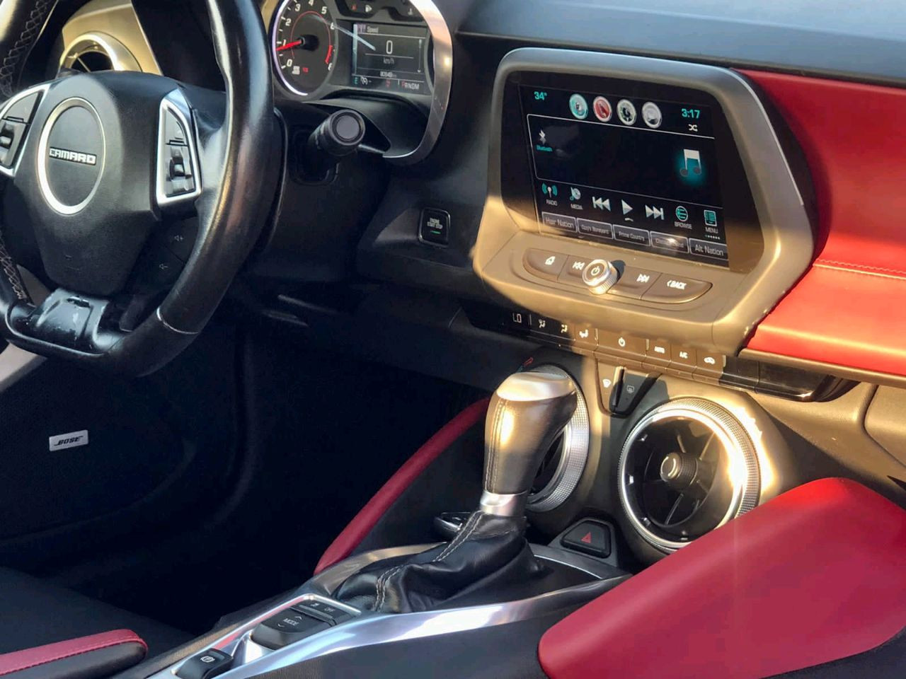 Chevrolet Camaro - Image 9