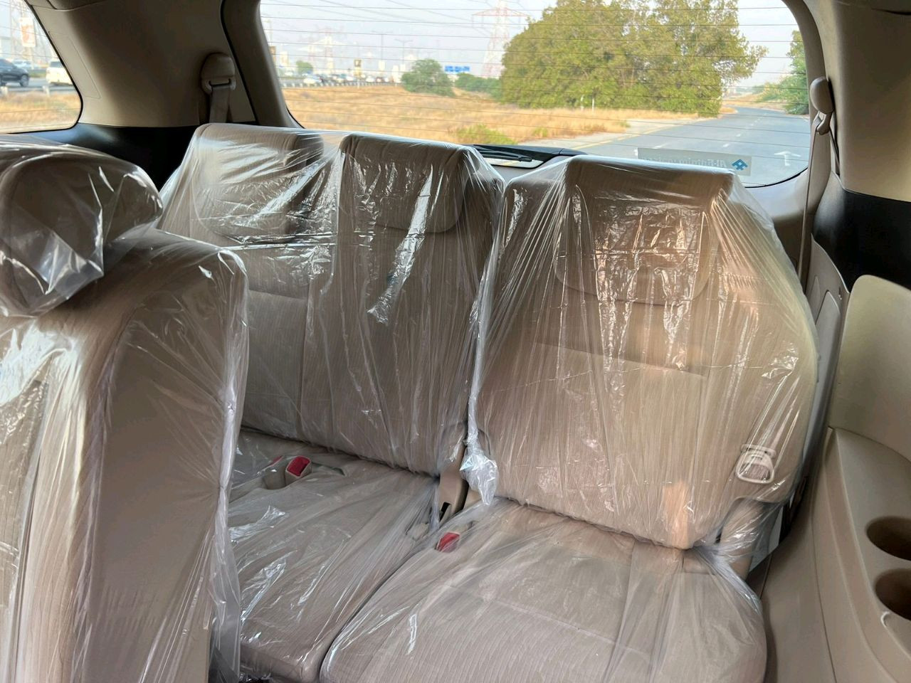 Toyota Previa - Image 7