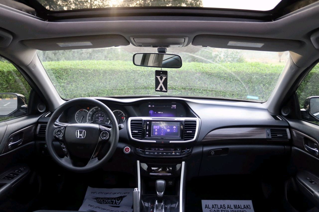Honda Accord - Image 9