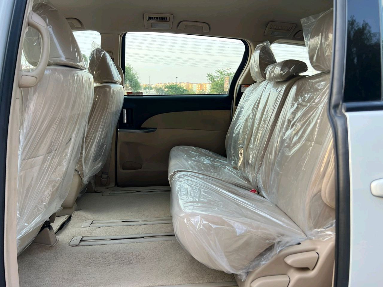 Toyota Previa - Image 3