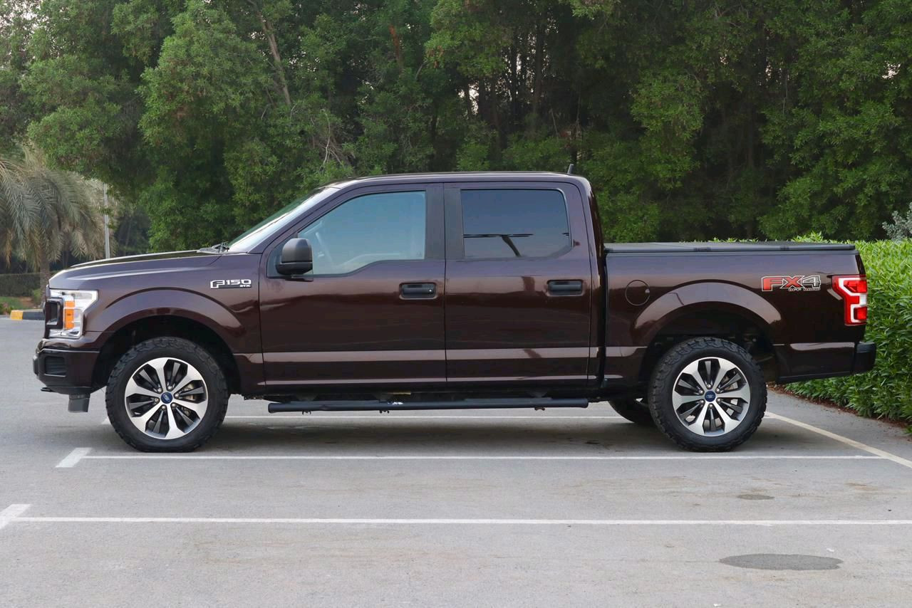 Ford F-Series Pickup - Image 5