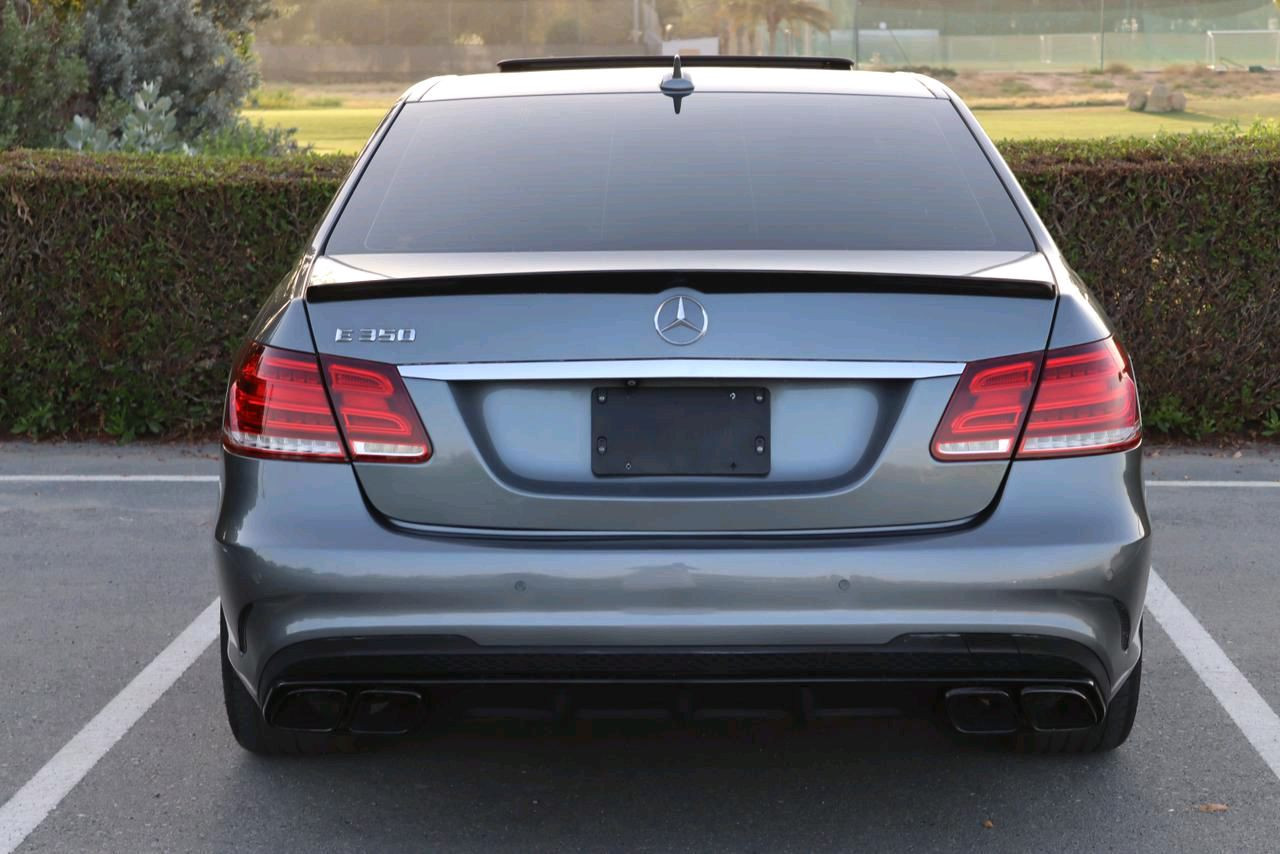 Mercedes Benz E-Class - Image 9