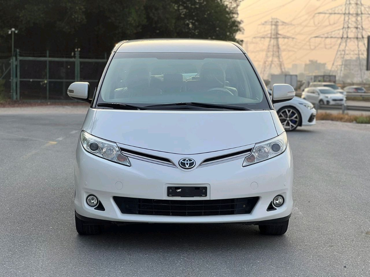 Toyota Previa - Image 4