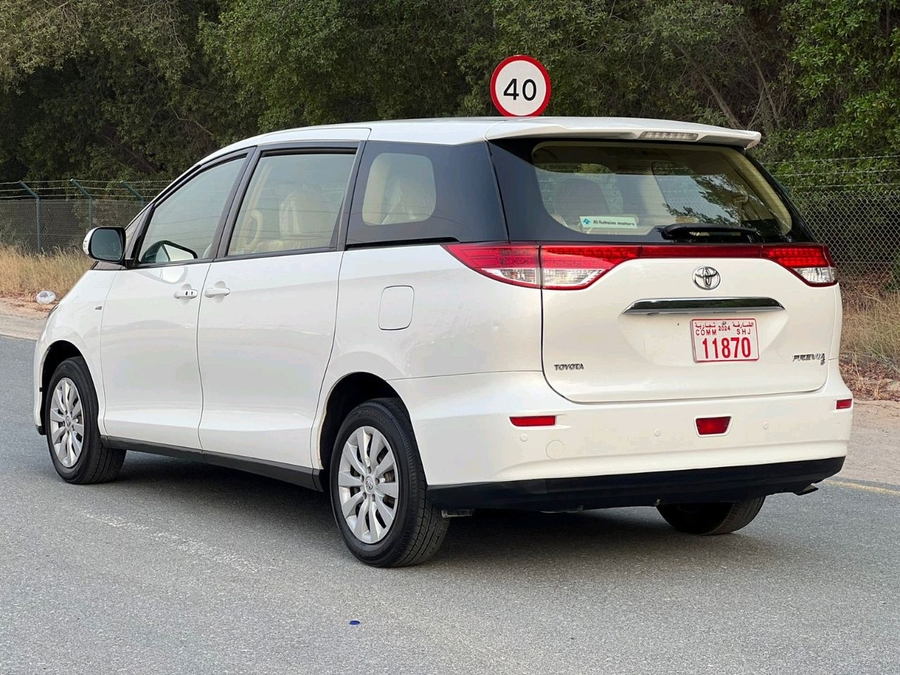 Toyota Previa - Image 6