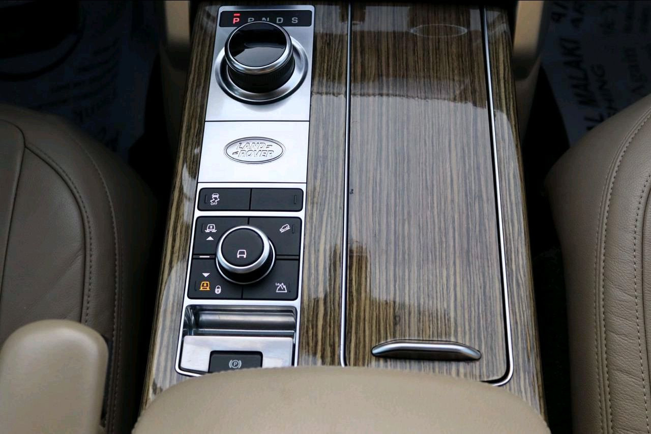 Range Rover Vogue - Image 3