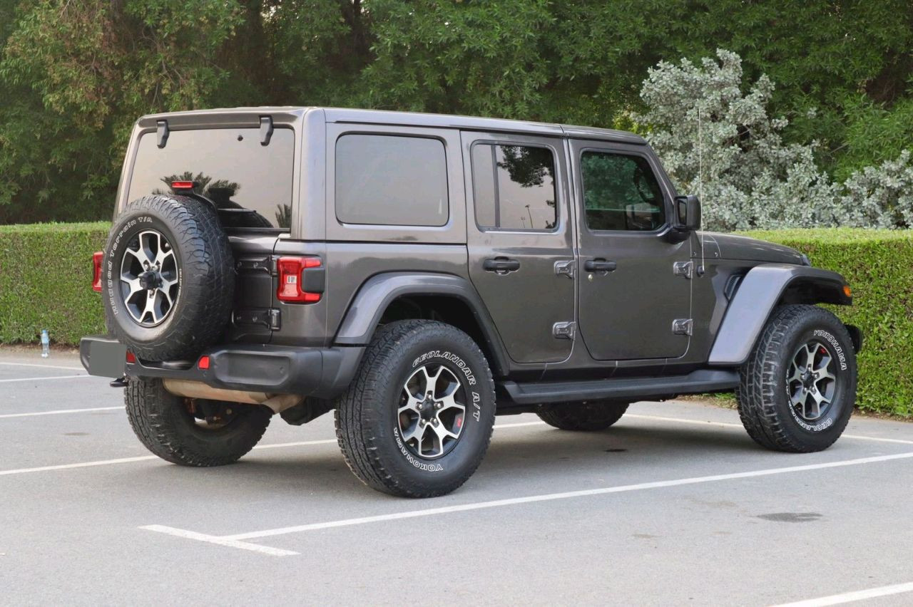 Jeep Wrangler - Image 8