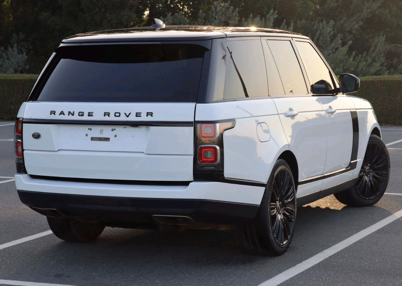 Range Rover Vogue - Image 8