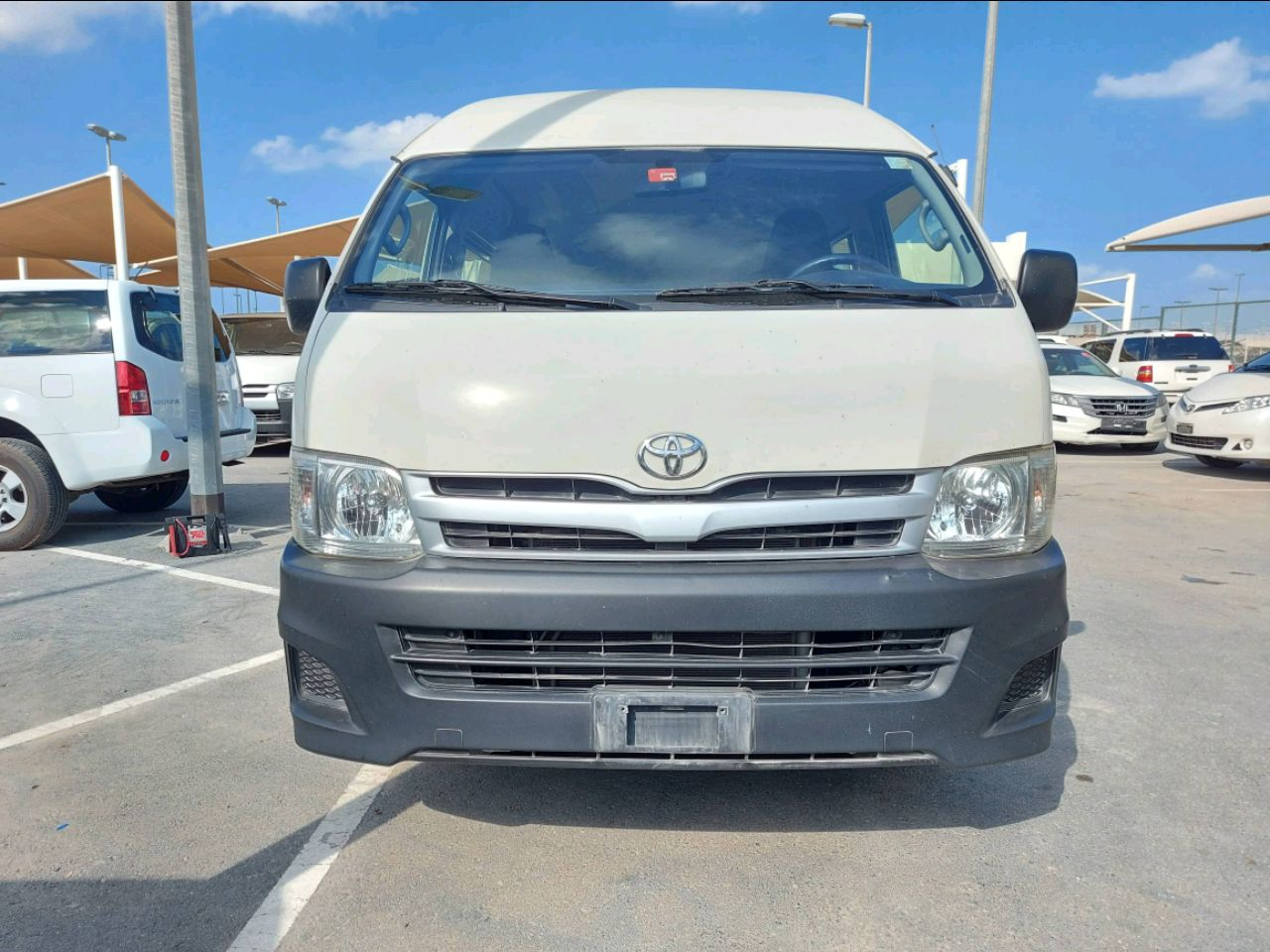 Toyota Hiace - Image 5