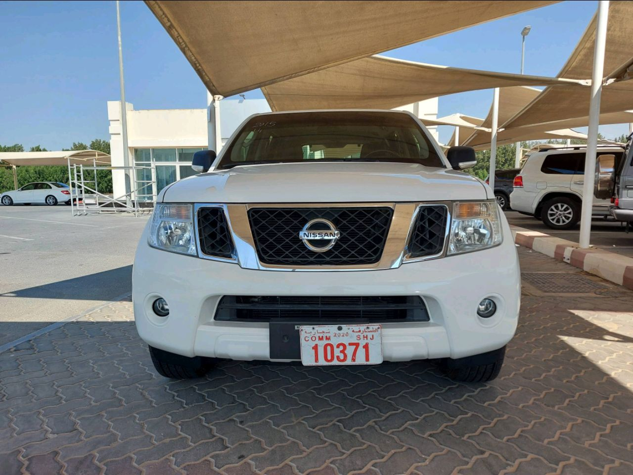 Nissan Pathfinder - Image 4