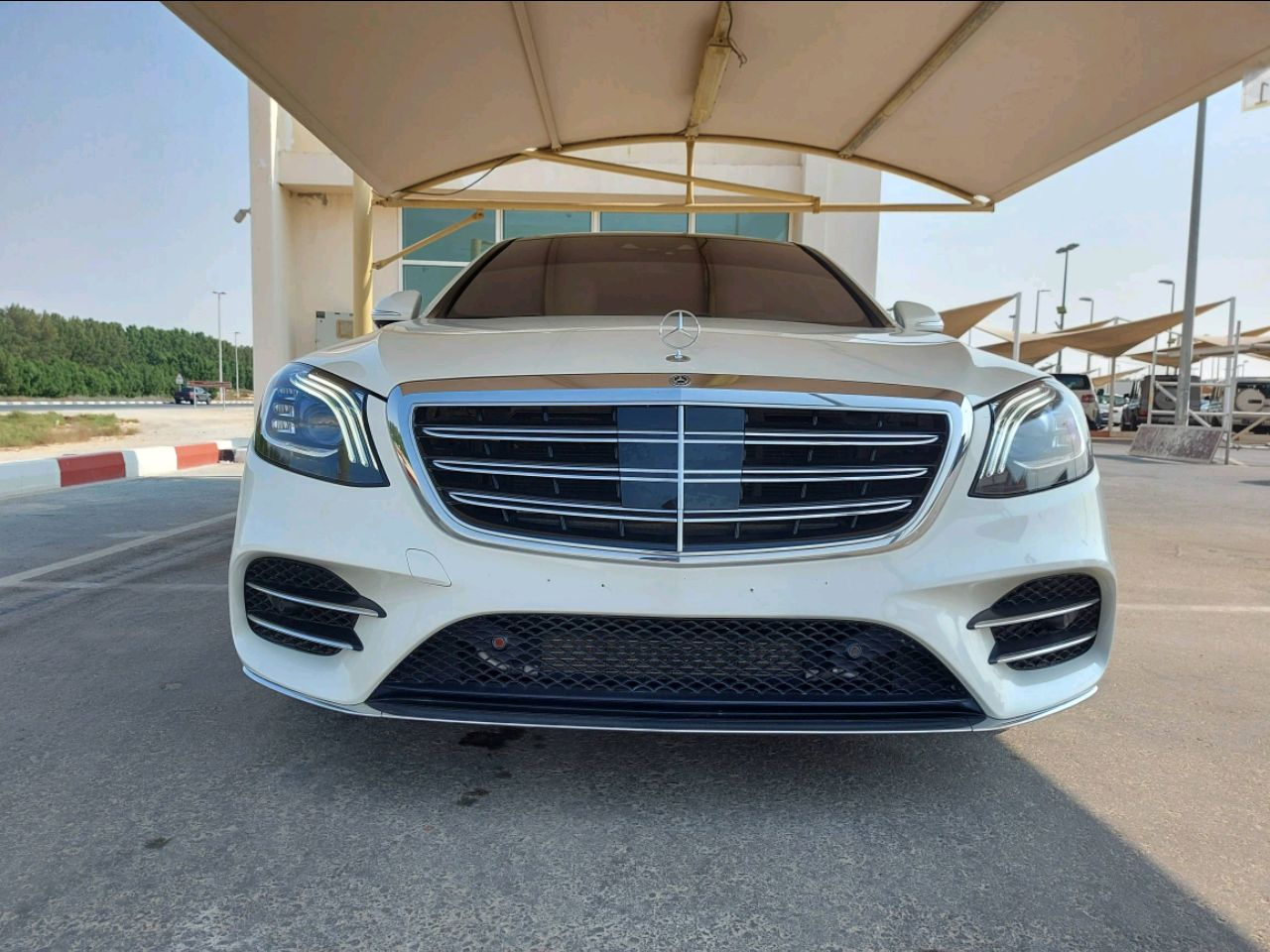 Mercedes Benz 500/560 - Image 4