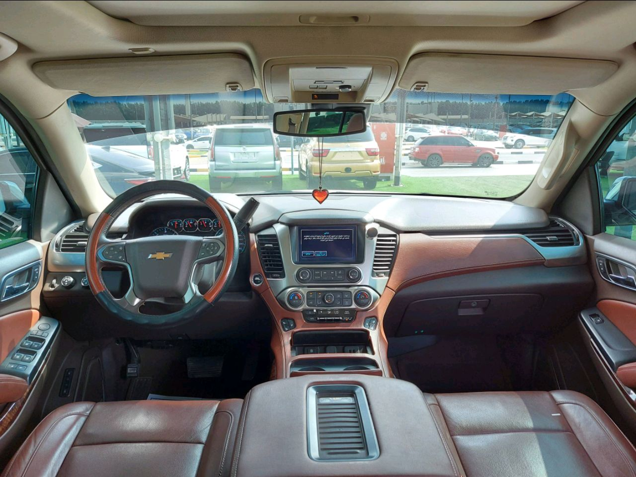 Chevrolet Tahoe - Image 6