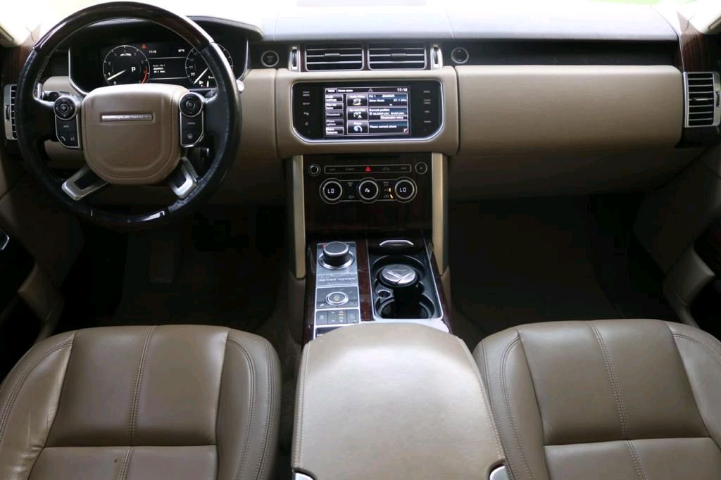 Range Rover Vogue - Image 6