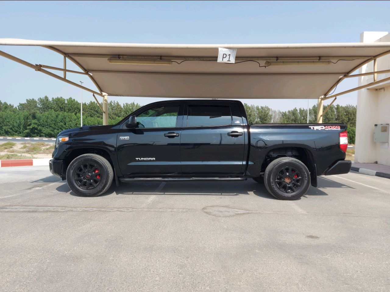 Toyota Tundra - Image 5