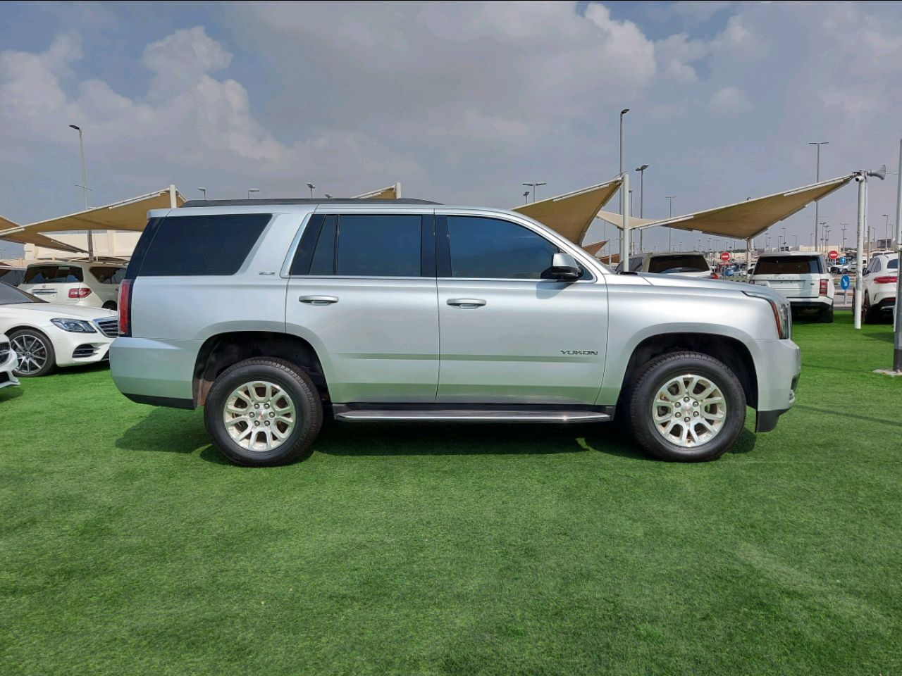GMC Yukon - Image 5