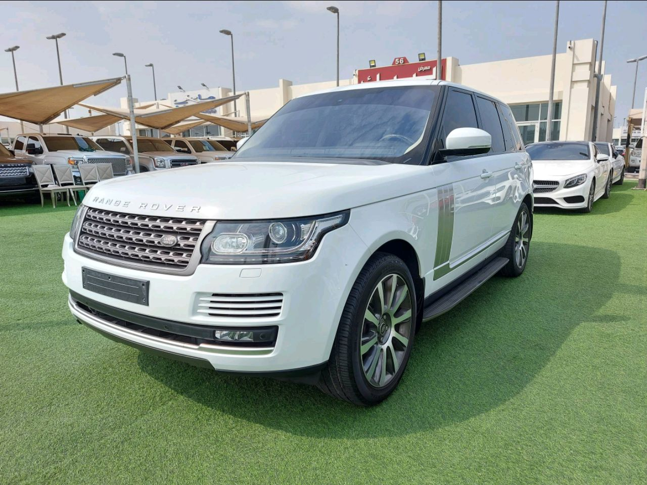 Range Rover Vogue - Image 2