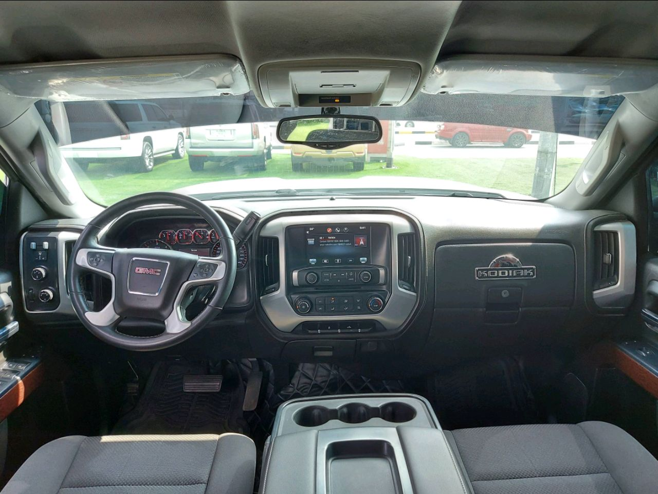GMC Sierra - Image 6