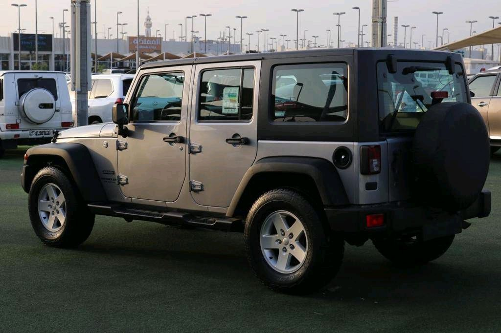 Jeep Wrangler - Image 6