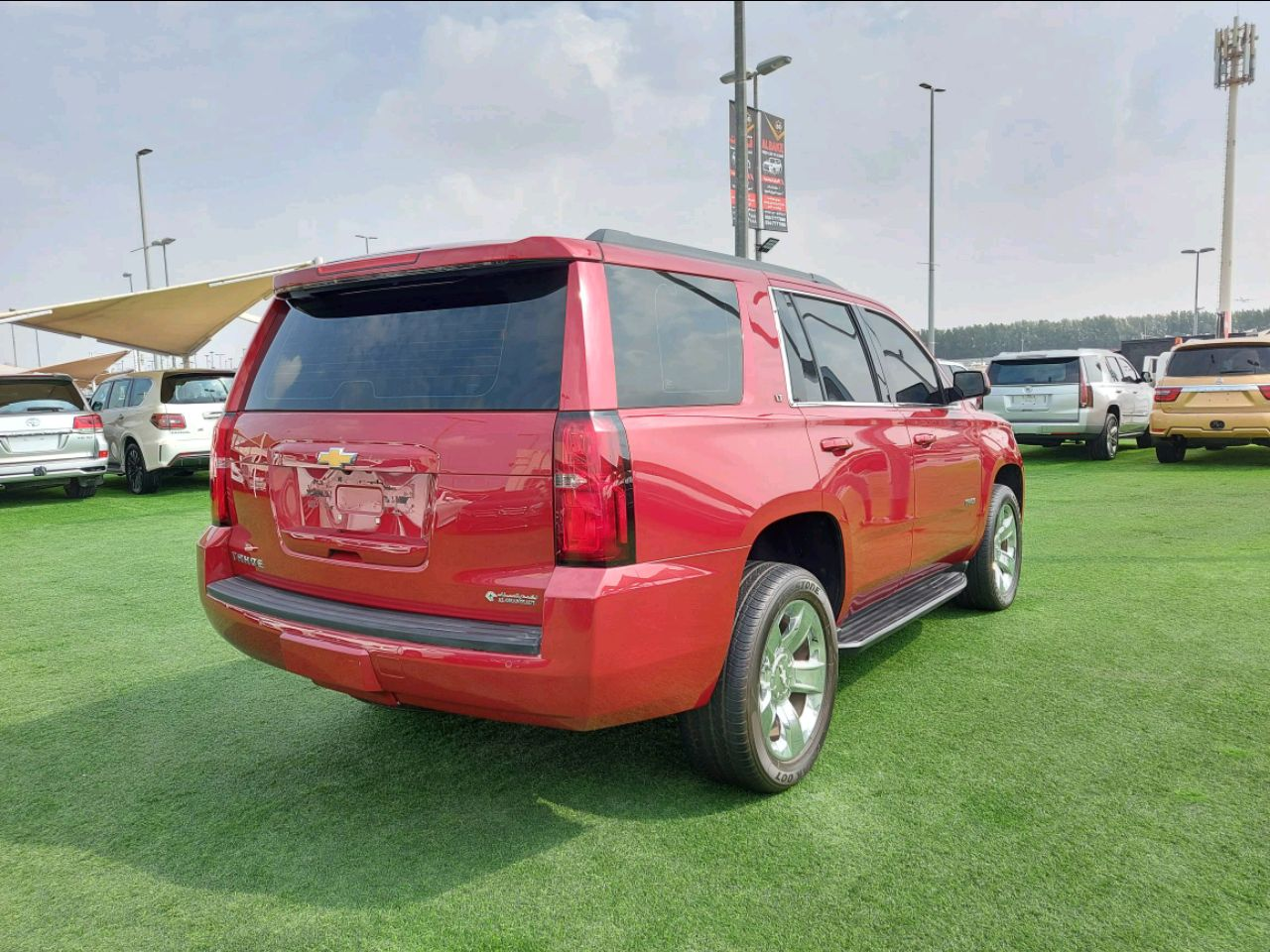 Chevrolet Tahoe - Image 3