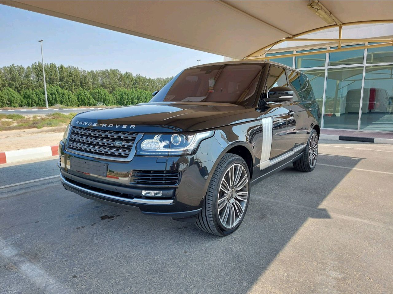Range Rover Vogue - Image 2