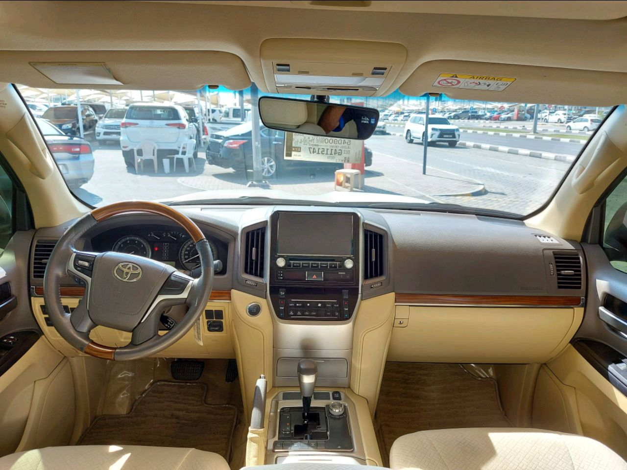 Toyota Land Cruiser - Image 6