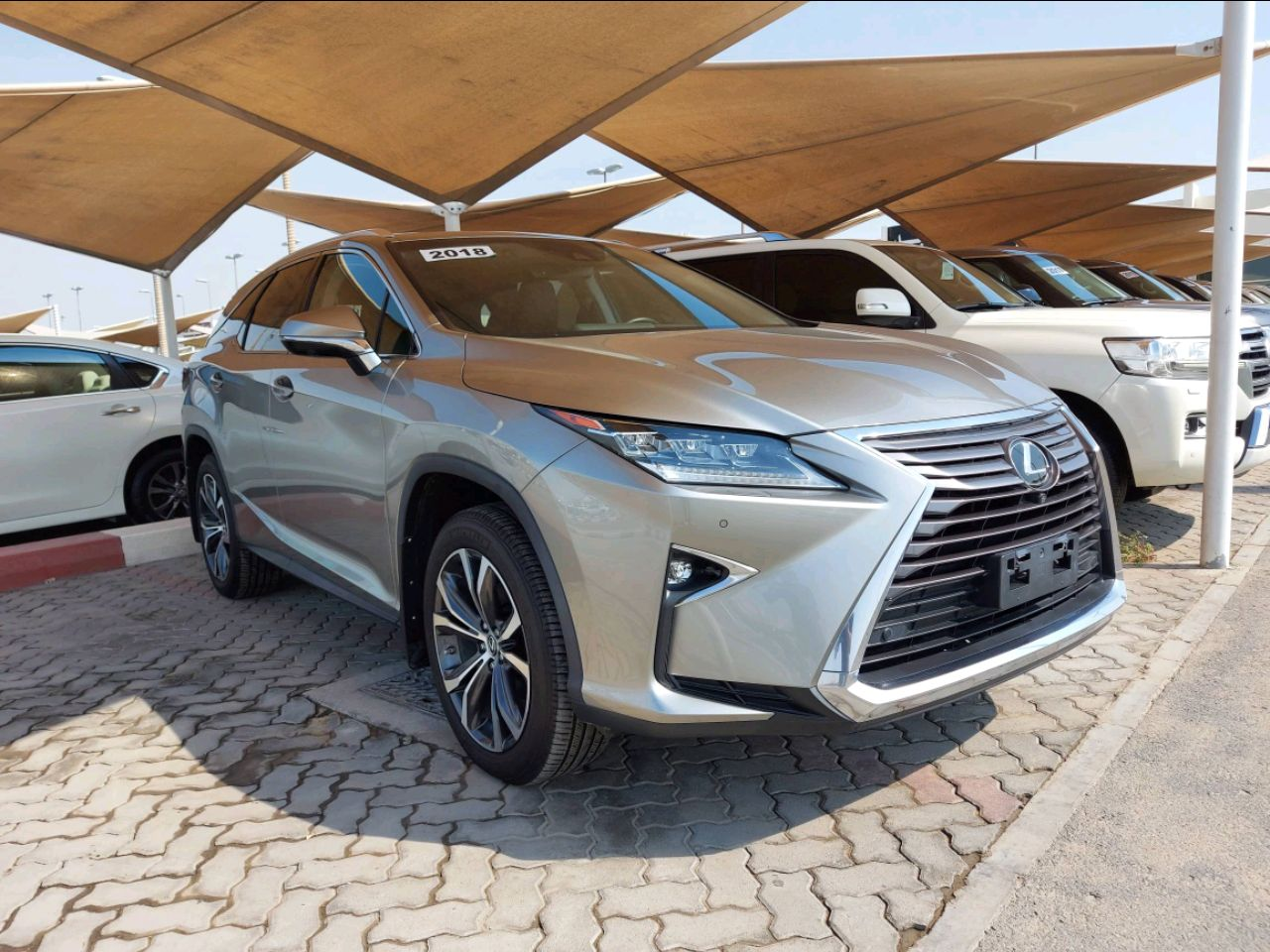 Lexus LX-Series - Image 2