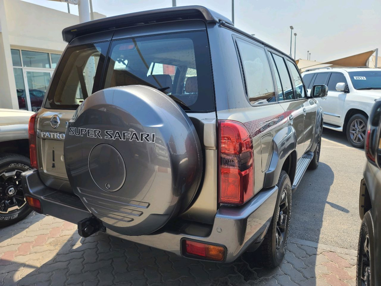 Nissan Super safari - Image 5