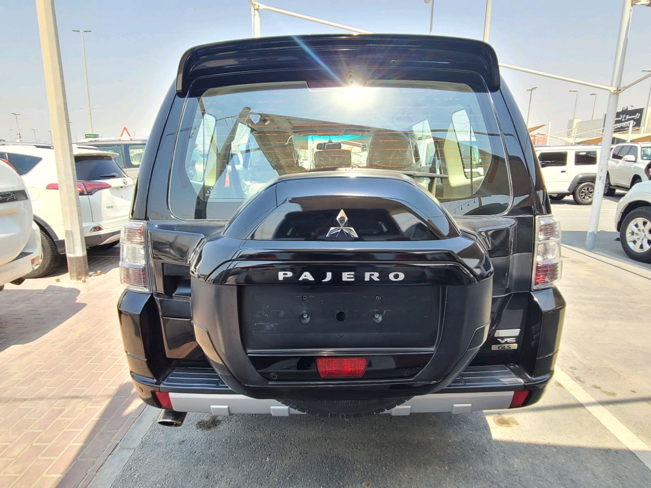 Mitsubishi Pajero - Image 4