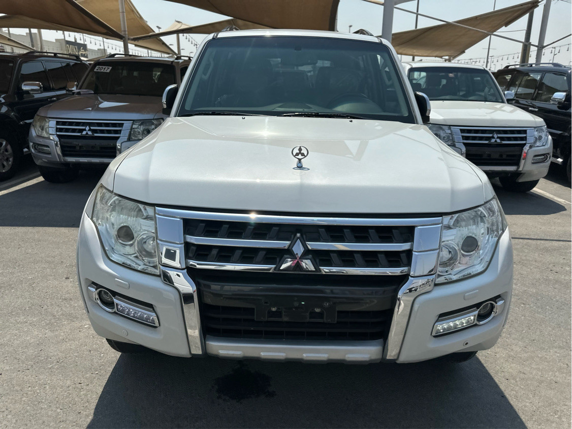 Mitsubishi Pajero - Image 3