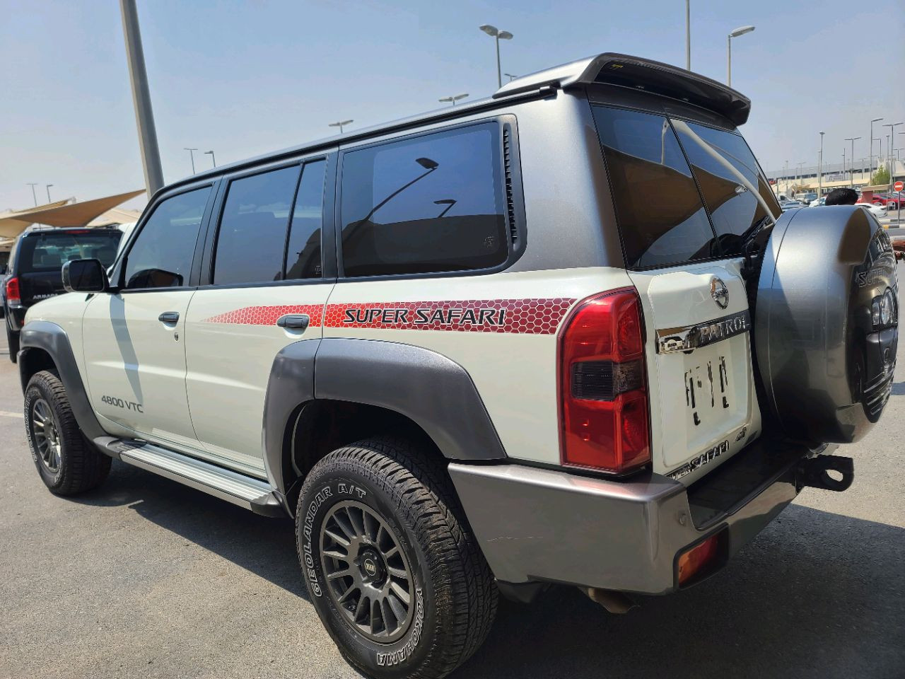 Nissan Super safari - Image 5