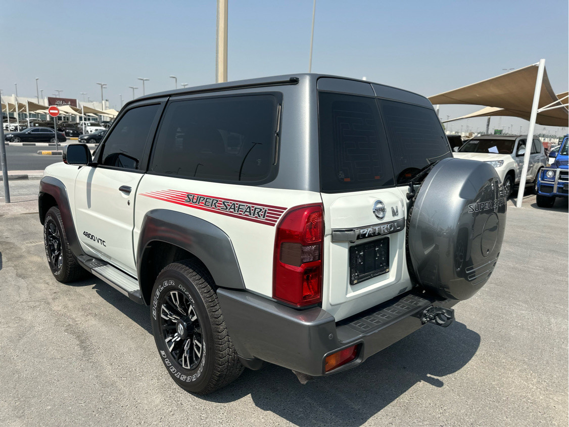 Nissan Super safari - Image 5