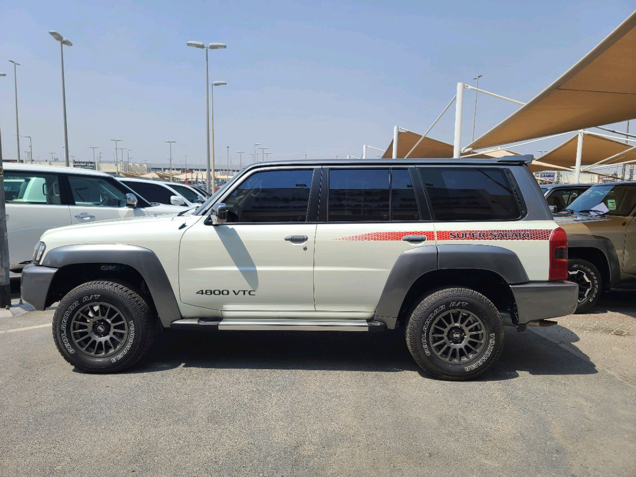 Nissan Super safari - Image 3