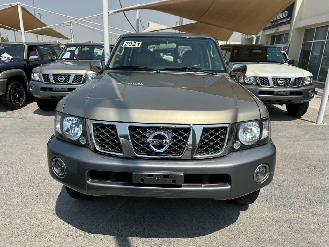 Nissan Super safari - Image 6