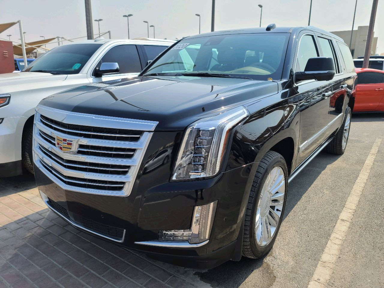 Cadillac Escalade - Image 3