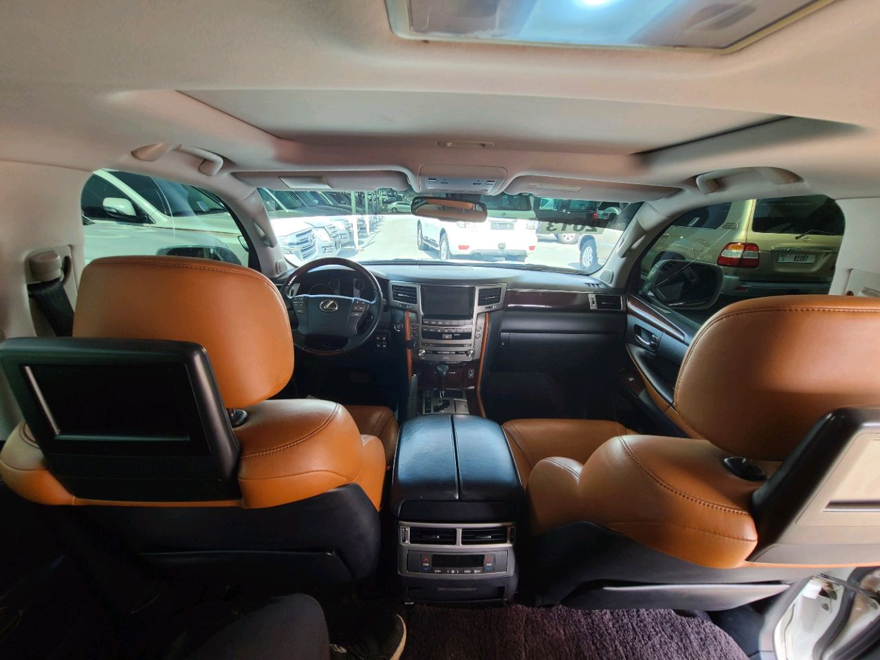 Lexus LS-Series - Image 9