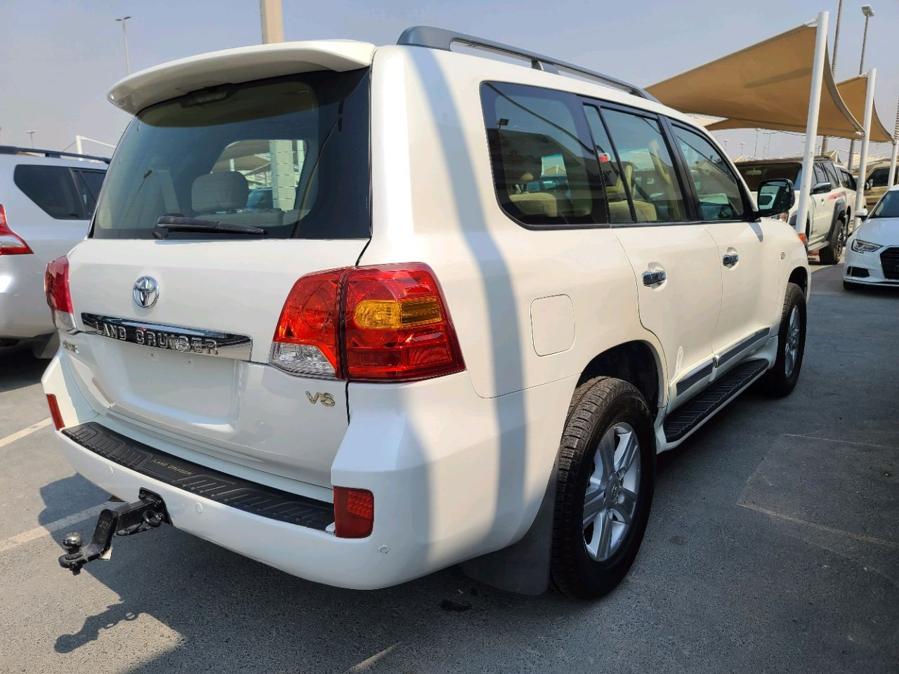 Toyota Land Cruiser - Image 3
