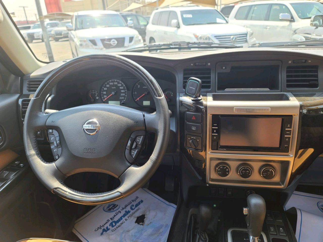 Nissan Super safari - Image 8